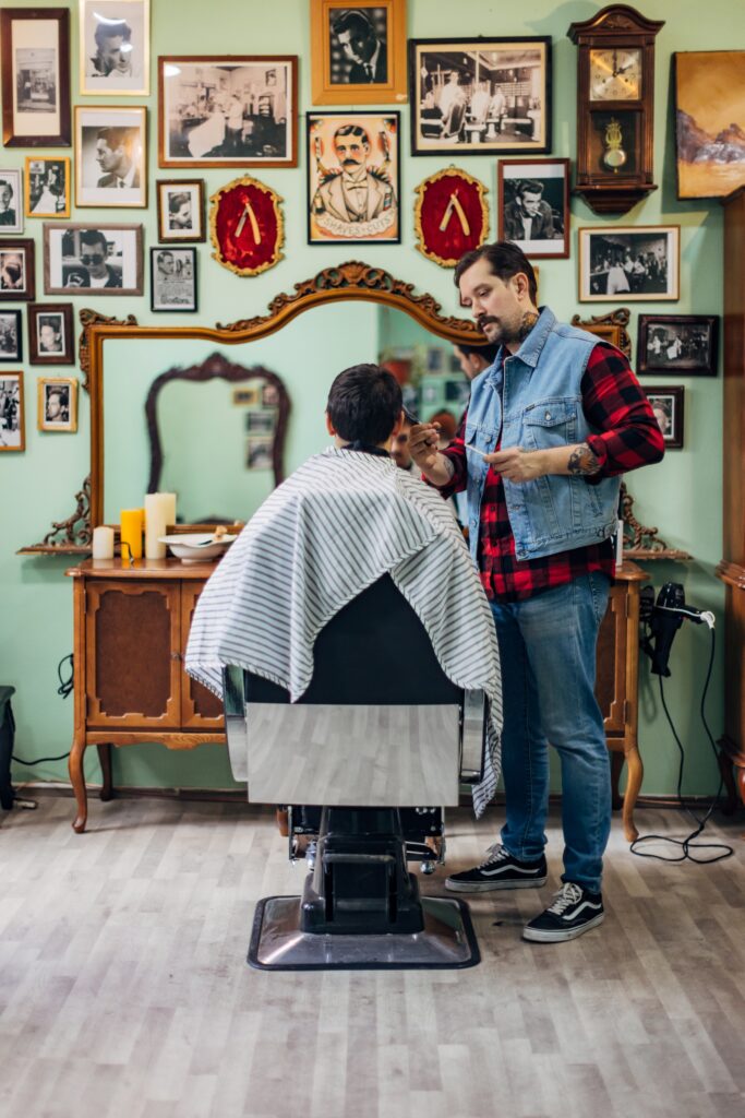 Vintage and classic barber in a relaxed and welcoming atmosphere